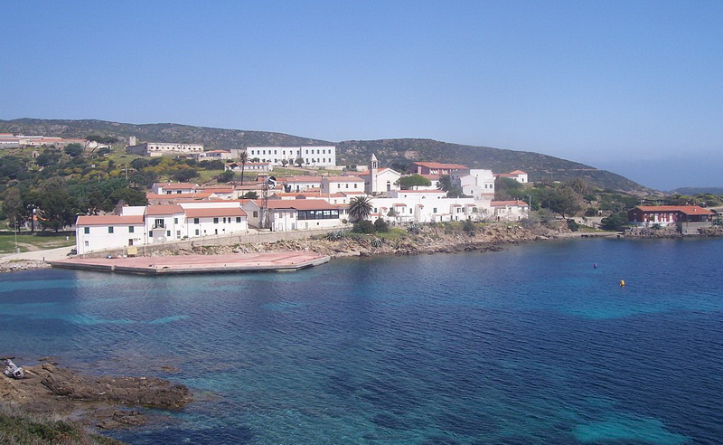 Cala_d'Oliva_(Asinara)