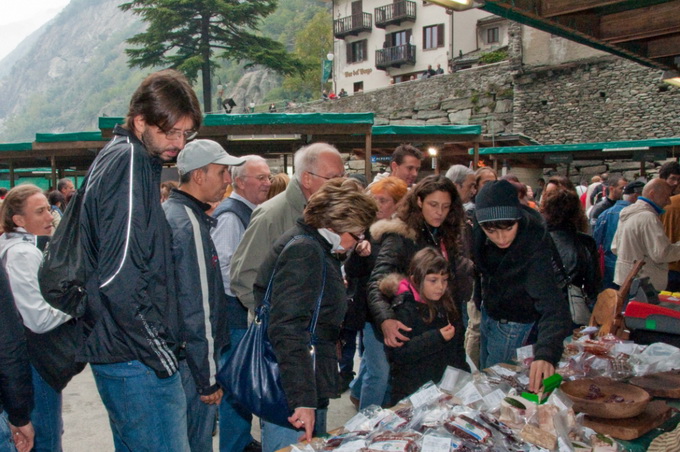 Marché au Fort2