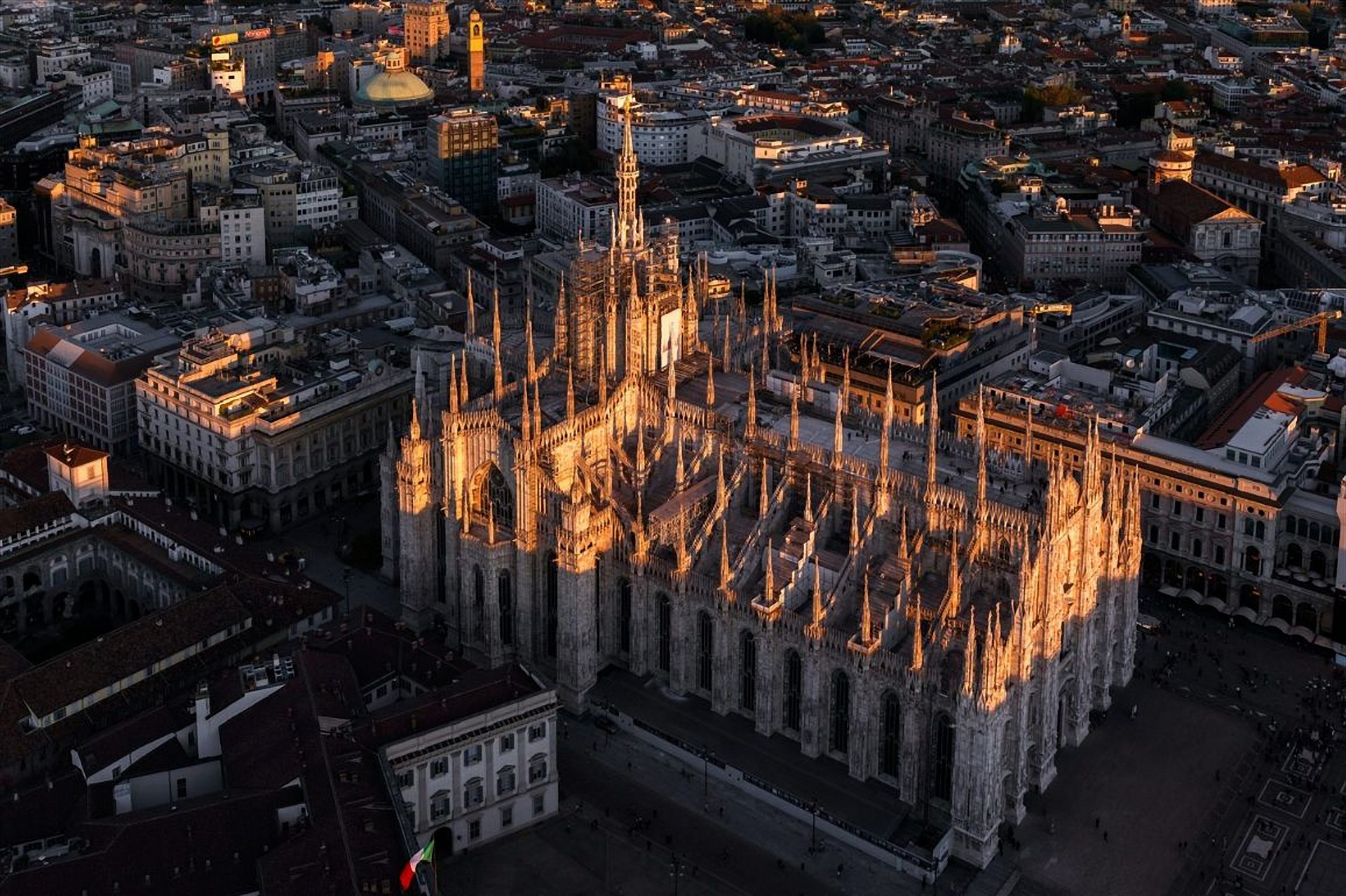 Il Duomo di MIlano - veduta aerea
