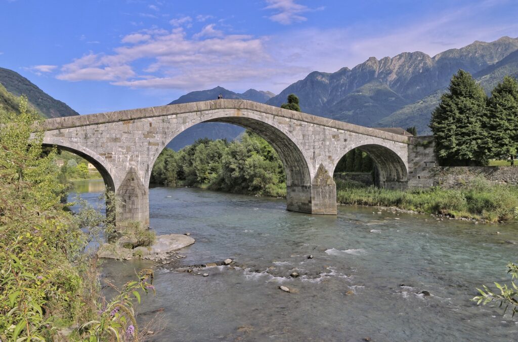 Il fiume Adda in Valtellina