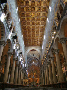 L'interno del Duomo di PIsa