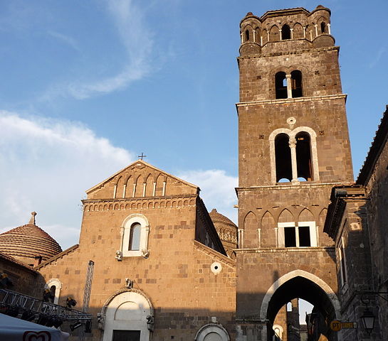 545px Casertavecchia cattedrale San Michele 02sett08 f01